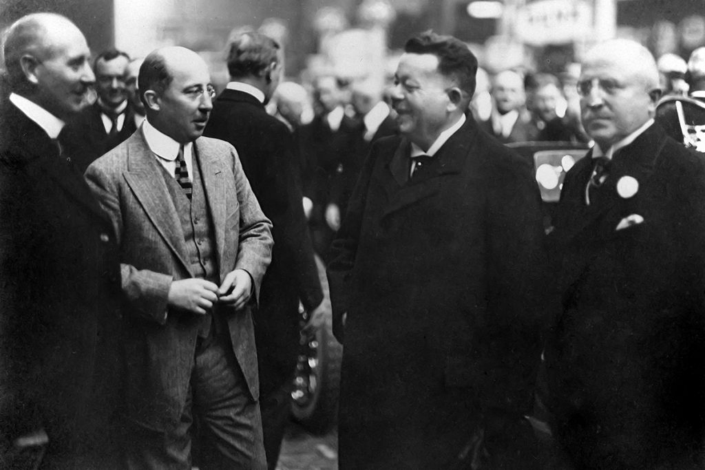 1924 Friedrich Ebert with Wilhelm and Heinrich