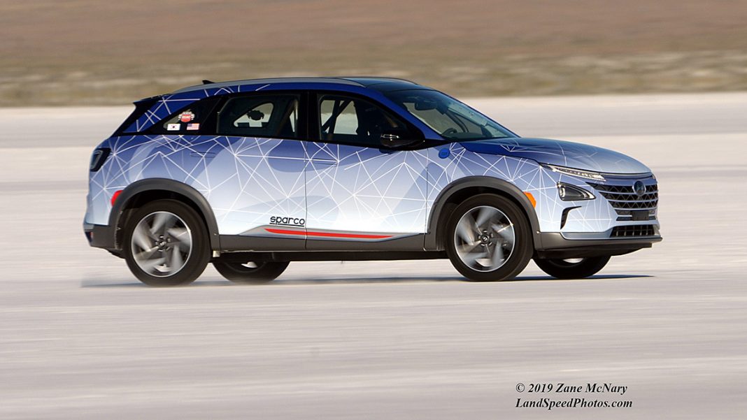 Hyundai Engineering Teams Attempt Land Speed Records with NEXO Fuel Cell SUV and Sonata Hybrid for 2019 SEMA Show