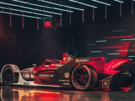 Porsche presents its “Road to Formula E” as an animation