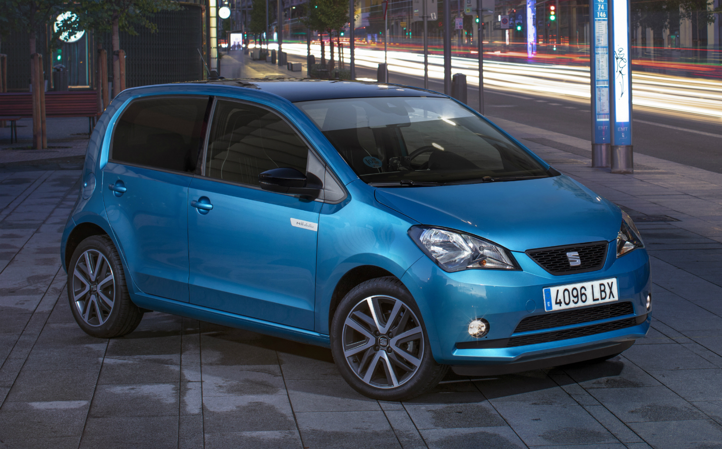 Verouderd Buigen krater SEAT MII ELECTRIC IN THE CITY : 6 reasons for driving an electric car -  Motors Actu