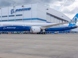 Boeing-787-10