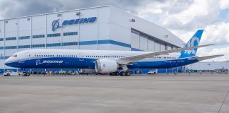 Boeing-787-10
