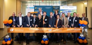 Volkswagen_and_University_of_Tennessee_Announce_Innovation_Hub_Collaboration-Large-10845