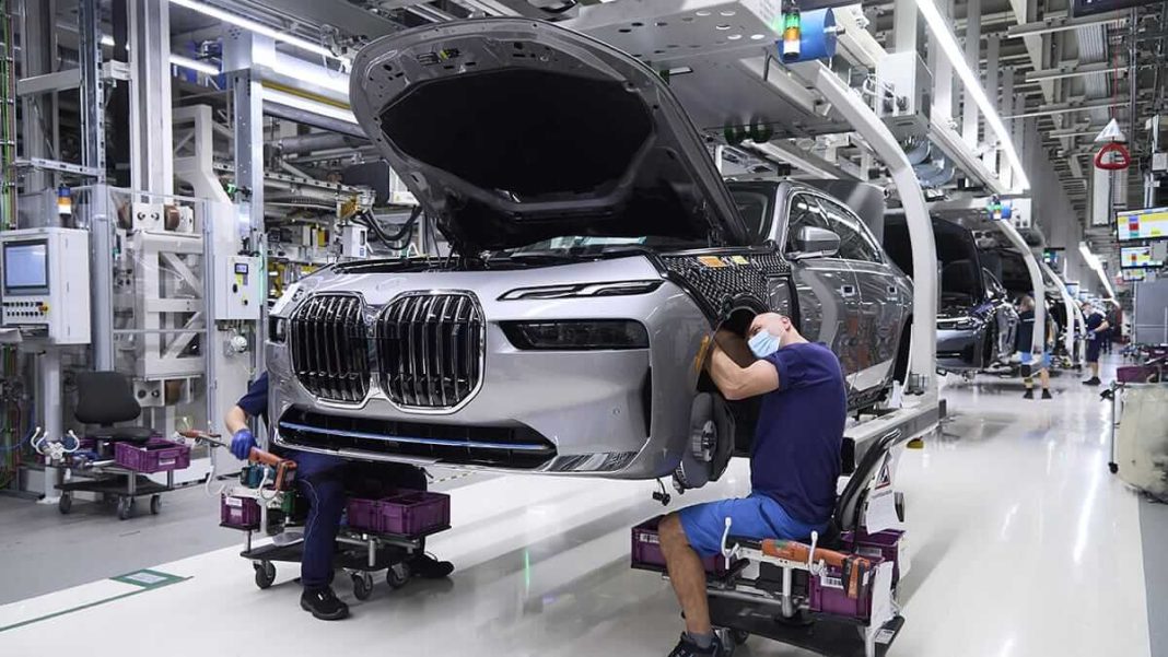 BMW 7 Series production
