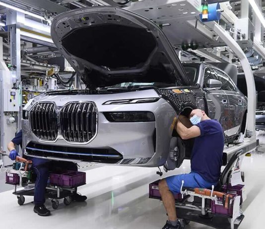 BMW 7 Series production